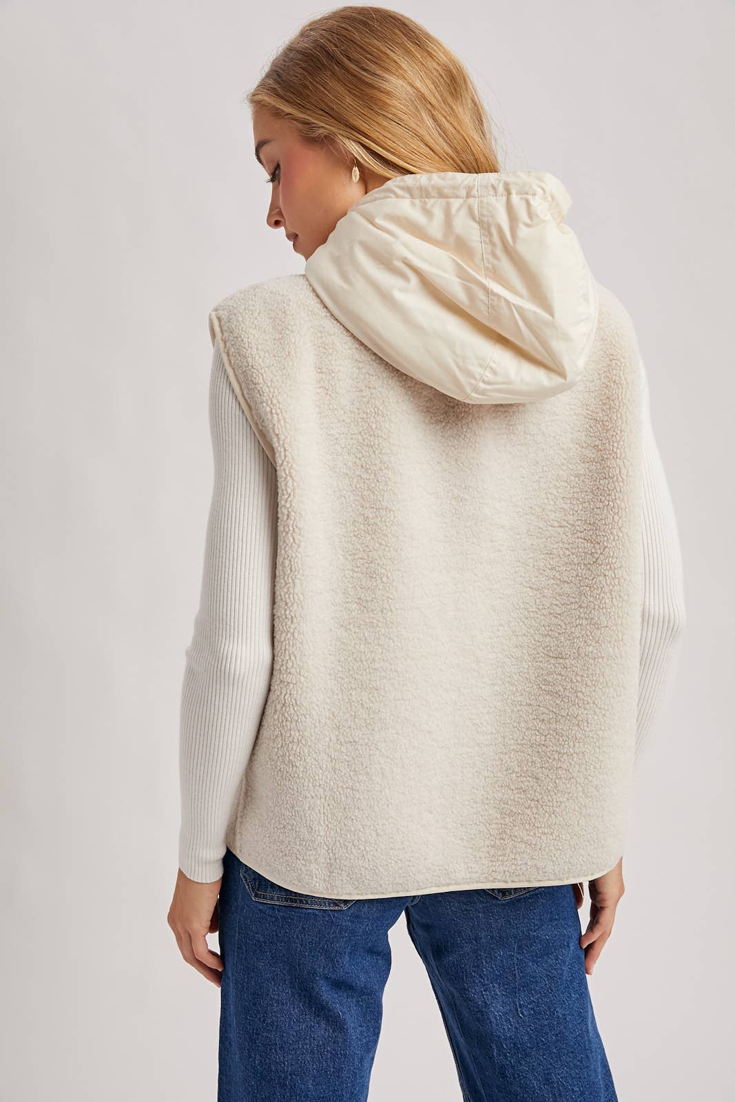 Willow Sherpa Vest