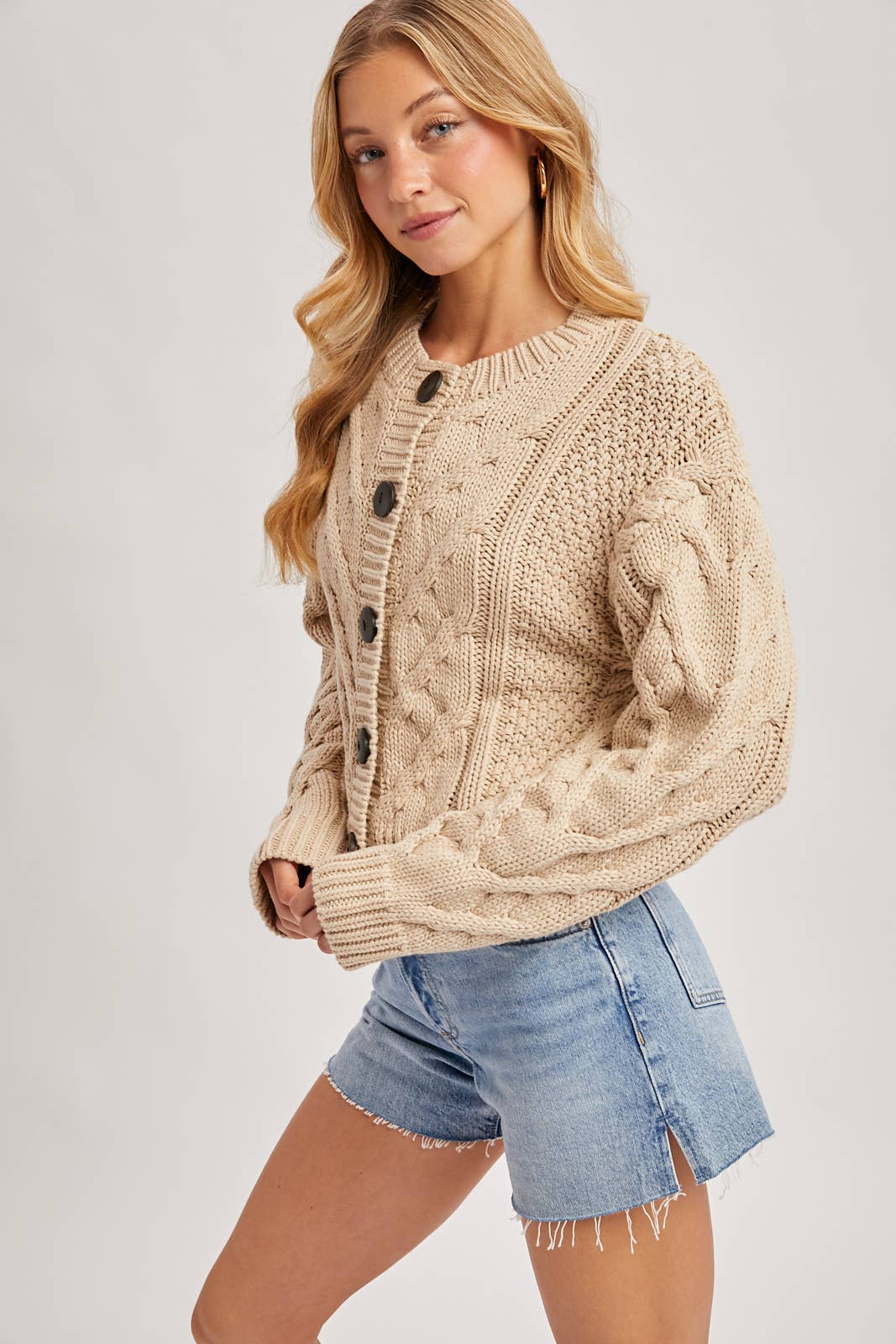 Cropped Cable Knit Cardigan