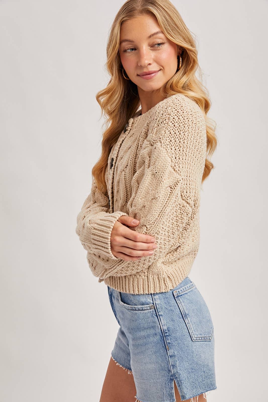 Cropped Cable Knit Cardigan
